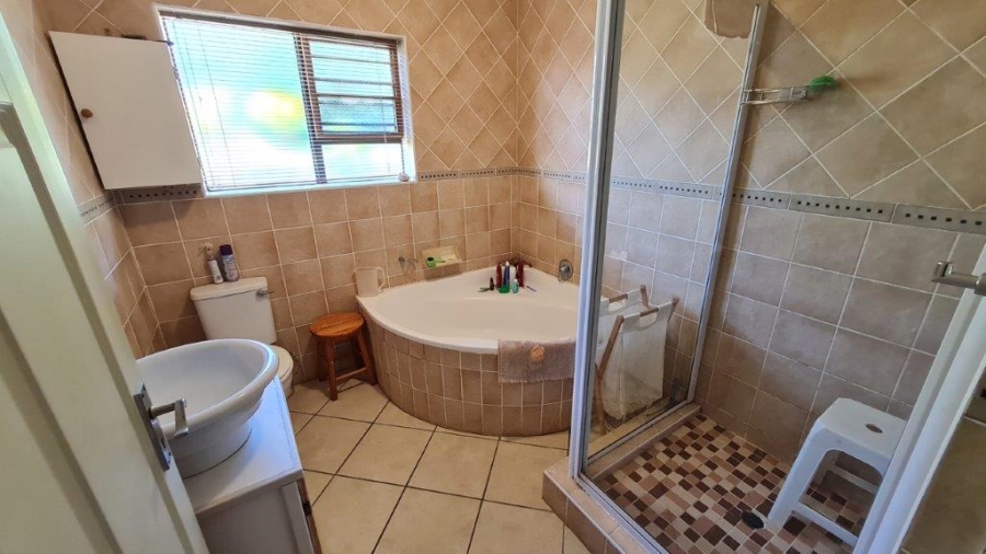 2 Bedroom Property for Sale in Dana Bay Western Cape